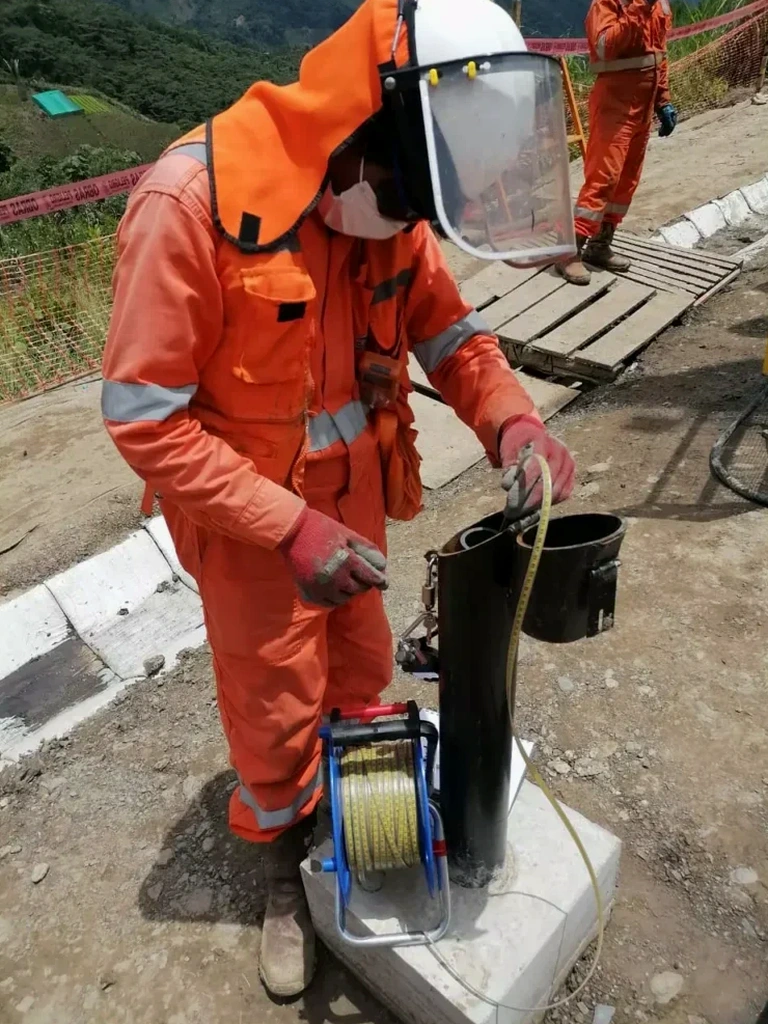 Essai CPT (Cone Penetration Test) à Marseille : données de sol fiables en contexte portuaire et calcaire
